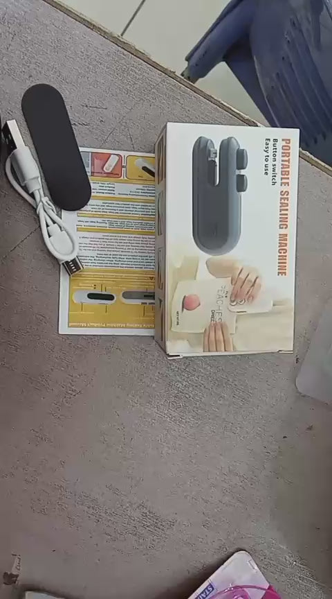Portable Mini Bag Sealer - Handheld Heat Sealer for Food Storage